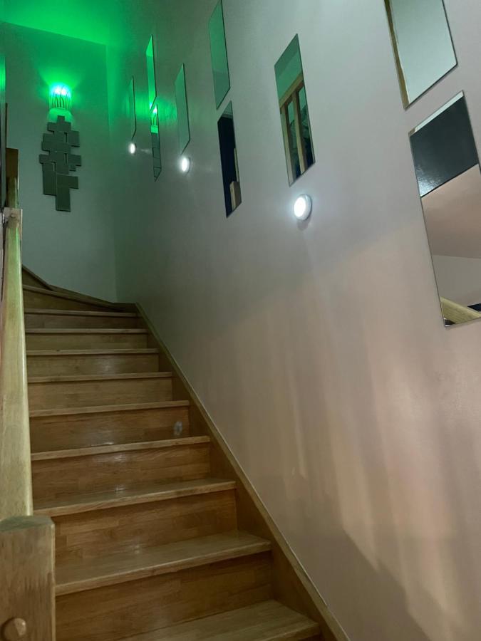 Chambre Agreable Avec Jacuzzi Marseilles Exterior foto
